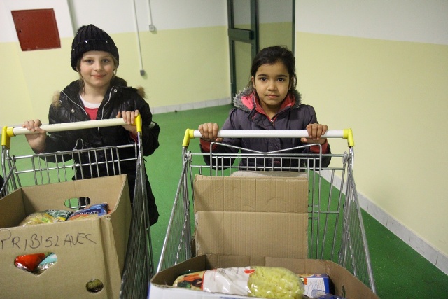 Humanitarni projekt „Pomogni i ti - ukljuimo se svi“